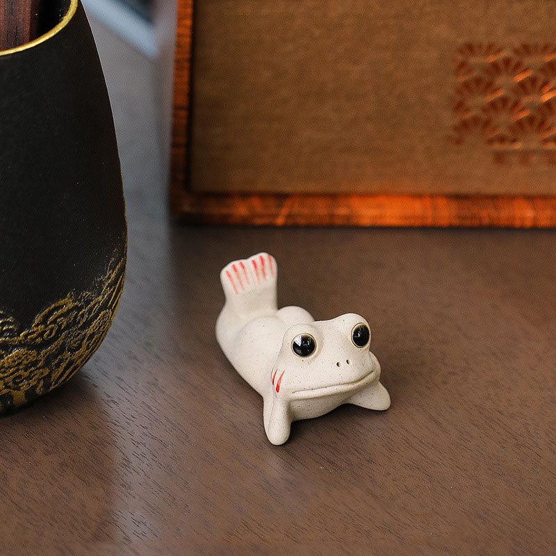 Buddha Stones Mini Small Praying Frog Ceramic Wealth Prosperity Home Tea Pet Figurine Decoration Decorations BS Little Frog 5.5*3.5*3cm