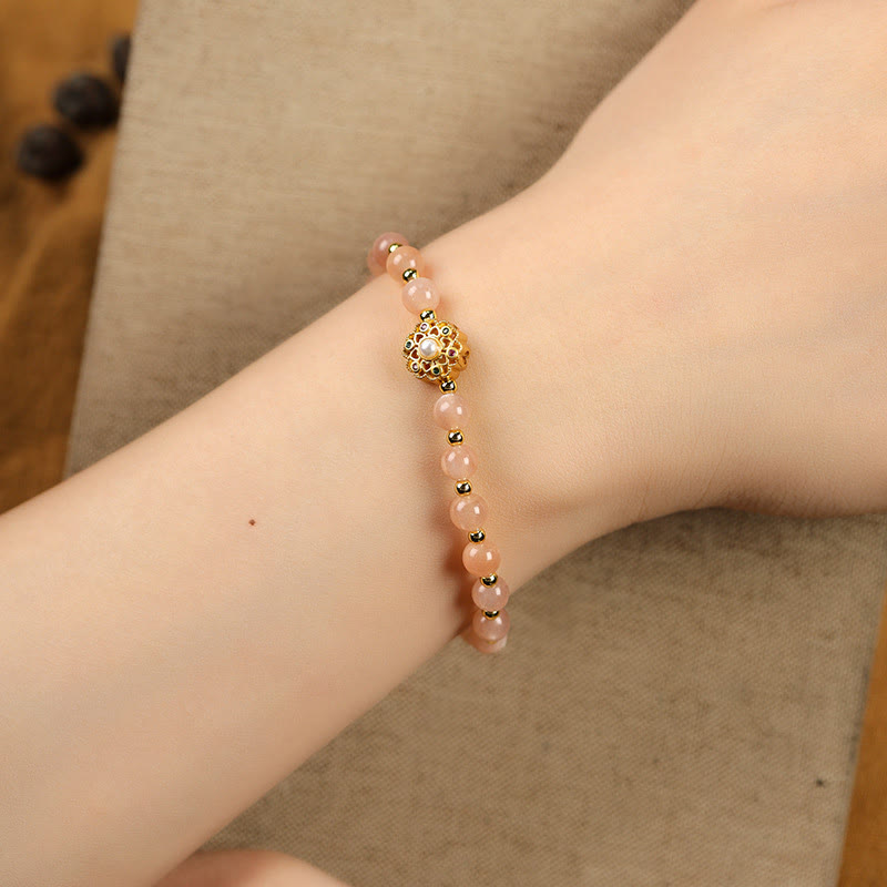 Buddha Stones 14K Gold Plated Natural Strawberry Quartz Labradorite Sun Stone Fu Character Positive Charm Bracelet Bracelet BS 14