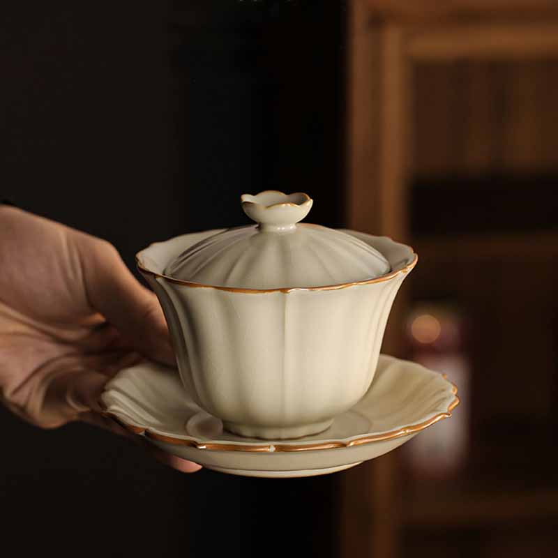 Buddha Stones Beige Plum Blossom Shape Peach Branch Ceramic Gaiwan Sancai Teacup Kung Fu Tea Cup With Lid Cup BS 15