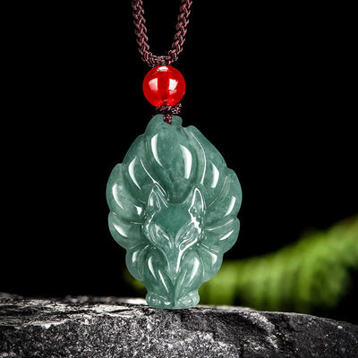 Foviel Natürliche grüne Jade neun Tailed Fox Glück Halskette Anhänger