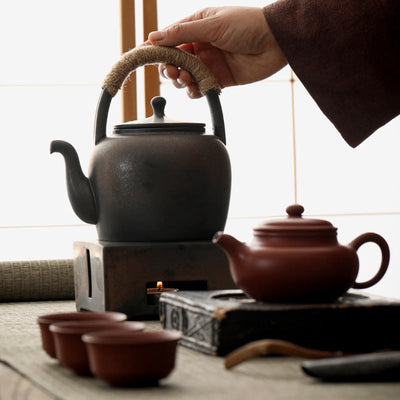 Buddha Stones Retro Brown Chinese Gongfu Tea Ceramic Kung Fu Teapot 700ml With Base Teapot BS 16