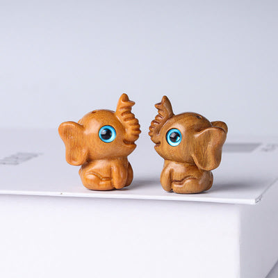 Foviel Sandalwood Small Leaf Red Sandalwood Green Sandalwood Lucky Mini Elephant Carved Protection Decoration