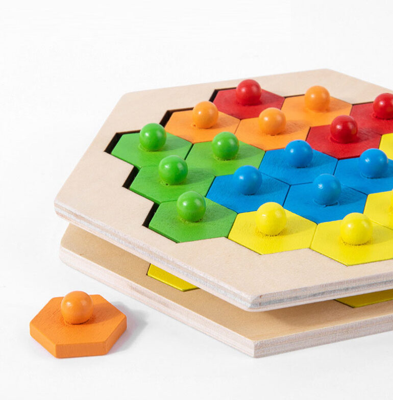 Fidtoy Honeycomb Wooden Puzzle Challenge for Kids Multiplayer Pattern Matching Game