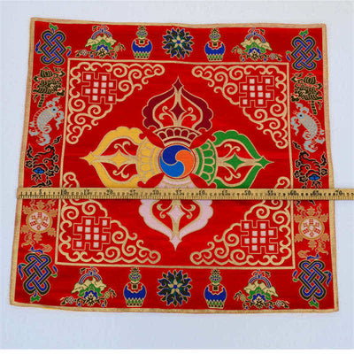 Buddha Stones Flower Endless Knot Prayer Altar Mat Healing Meditation 8 Auspicious Symbols Mat Table Runner Prayer Altar BS 28