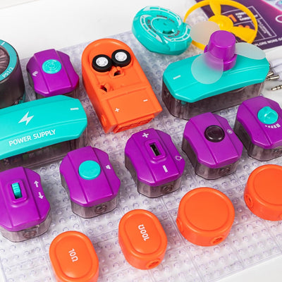 Fidtoy Science Education Electronic Circuit Blocks 34 Pieces for Kids Ages 6+, STEM Electronics Experiment Kit with 70+ Projects, Easy-Connect Circuit Blocks, Fan, Horn, Light Sensor, Switch, Resistors and USB Lamp