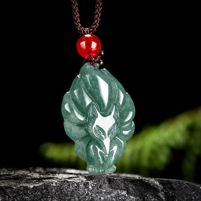 Foviel Natürliche grüne Jade neun Tailed Fox Glück Halskette Anhänger