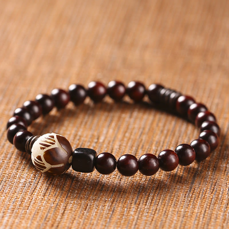 Bracelet double tour de protection Foviel en bois de santal rouge à petites feuilles et graines de Bodhi sculptées en forme de lotus