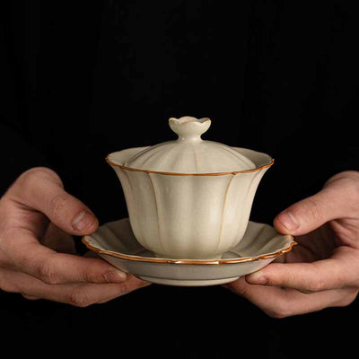 Buddha Stones Beige Plum Blossom Shape Peach Branch Ceramic Gaiwan Sancai Teacup Kung Fu Tea Cup With Lid Cup BS 3