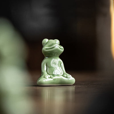 Buddha Stones Mini Small Meditation Lotus Resting Frog Ceramic Wealth Luck Home Tea Pet Figurine Decoration Decorations BS 5