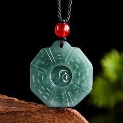 Foviel Natürliche Jade FengShui Bagua Yin Yang Wohlstand Halskette Anhänger