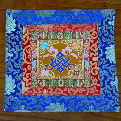 Buddha Stones Prayer Altar Mat Meditation Strength Endless Knot Vajra Man-Bcu Kalachakra Auspicious Symbols Prayer Altar BS The Knot of Eternity Gold