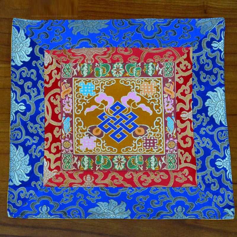 Buddha Stones Prayer Altar Mat Meditation Strength Endless Knot Vajra Man-Bcu Kalachakra Auspicious Symbols Prayer Altar BS The Knot of Eternity Gold