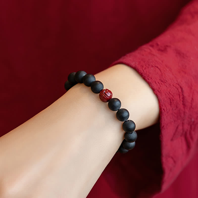 Bracelet de guérison Foviel en cyprès tibétain et lotus de cinabre