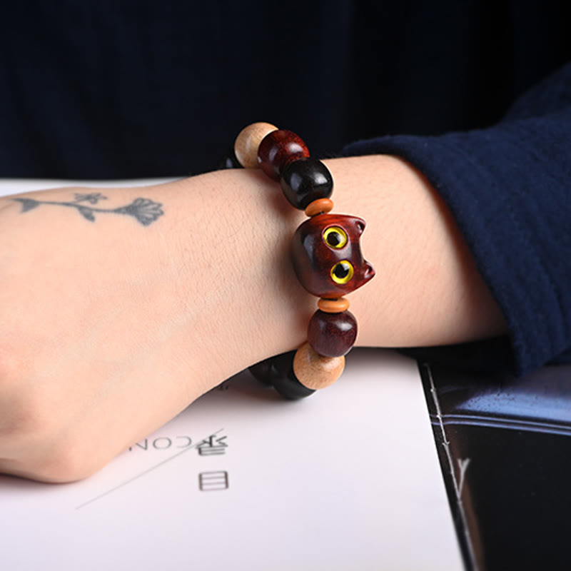 Foviel Small Leaf Red Sandalwood Ebony Wood Cute Cat Engraved Protection Bracelet