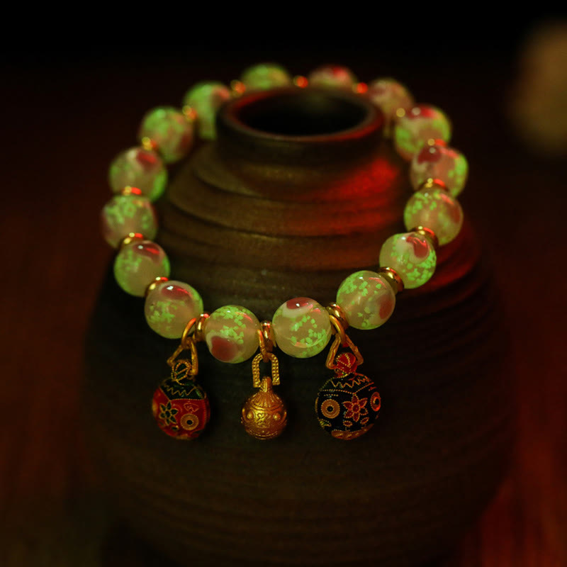 Buddha Stones Gold Swallowing Beast Family Charm Luminous Pink Love Heart Fluorescent Liuli Glass Bead Blessings Bracelet Bracelet BS 5