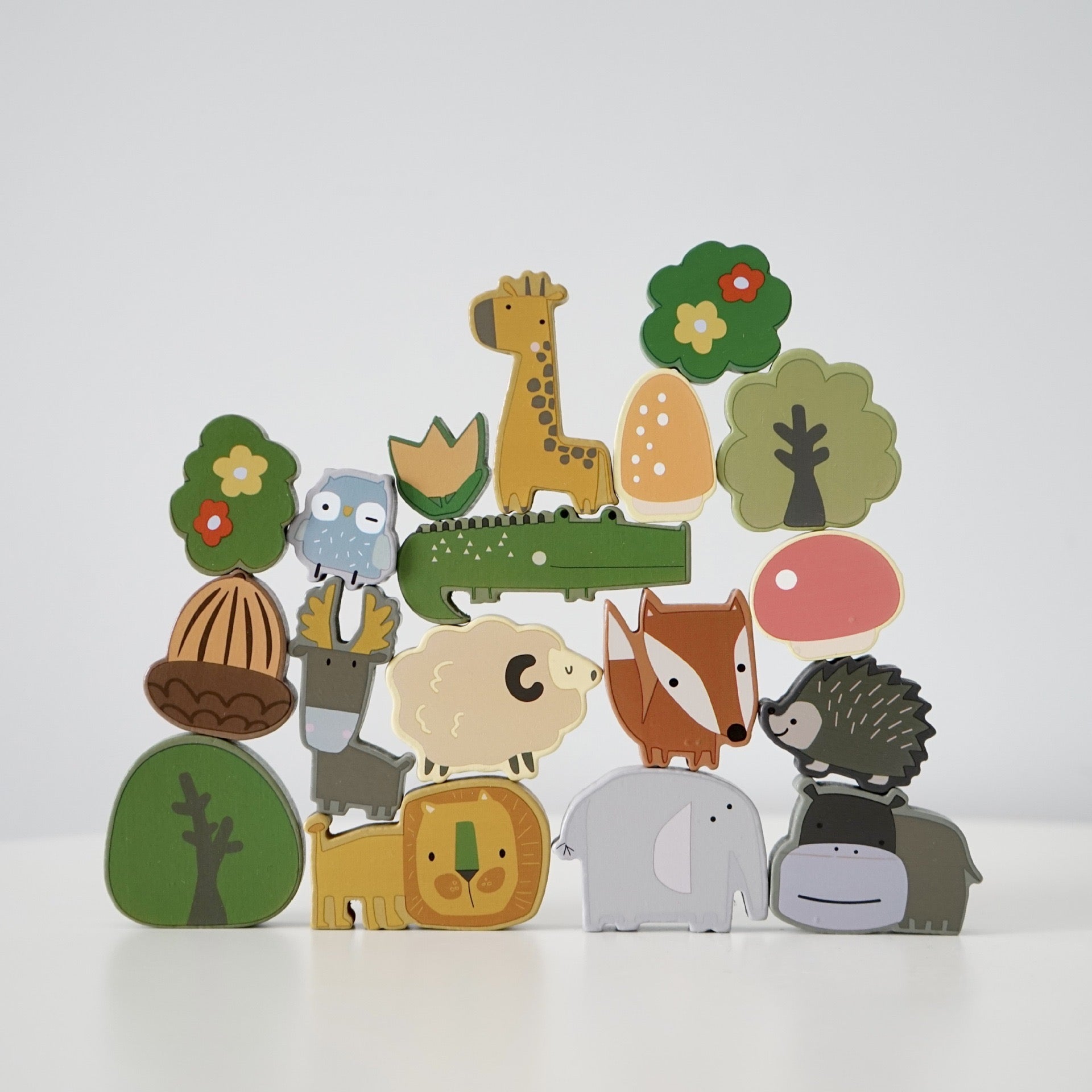 Animales de madera en el bosque - Juego abierto
