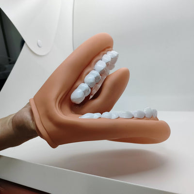 Marioneta de mano de boca grande con cepillo de dientes para aprender a cepillarse los dientes