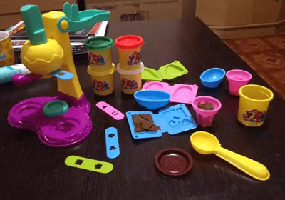 Machine créative de pâte à modeler « crème glacée »