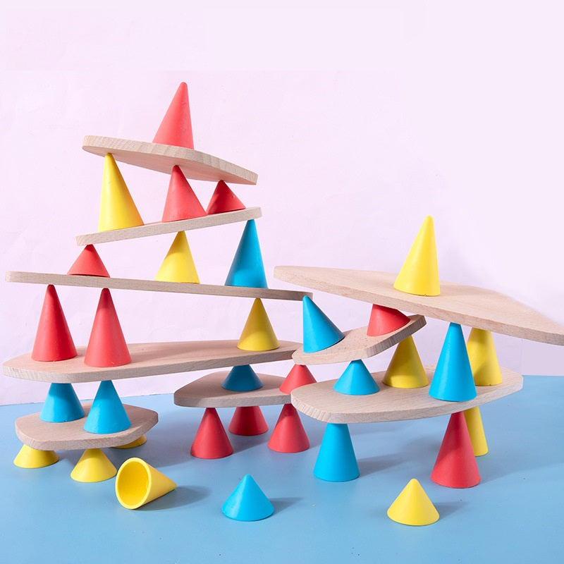 Jeu d'équilibre de construction cônes et assiettes 44 pièces