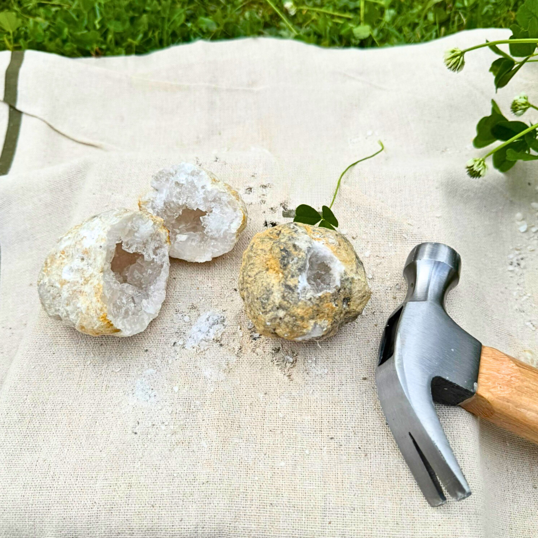 Niños Grandes Rompen una Geoda de Cristal Roca Natural 5-8cm Regalo Sorpresa para Niños