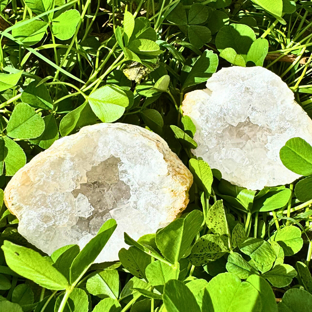Niños Grandes Rompen una Geoda de Cristal Roca Natural 5-8cm Regalo Sorpresa para Niños