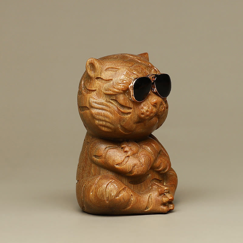 Buddha Stones Small Green Sandalwood Tiger Engraved Positive Desk Decorations Decorations BS 1