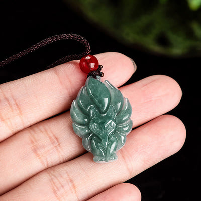 Foviel Natürliche grüne Jade neun Tailed Fox Glück Halskette Anhänger