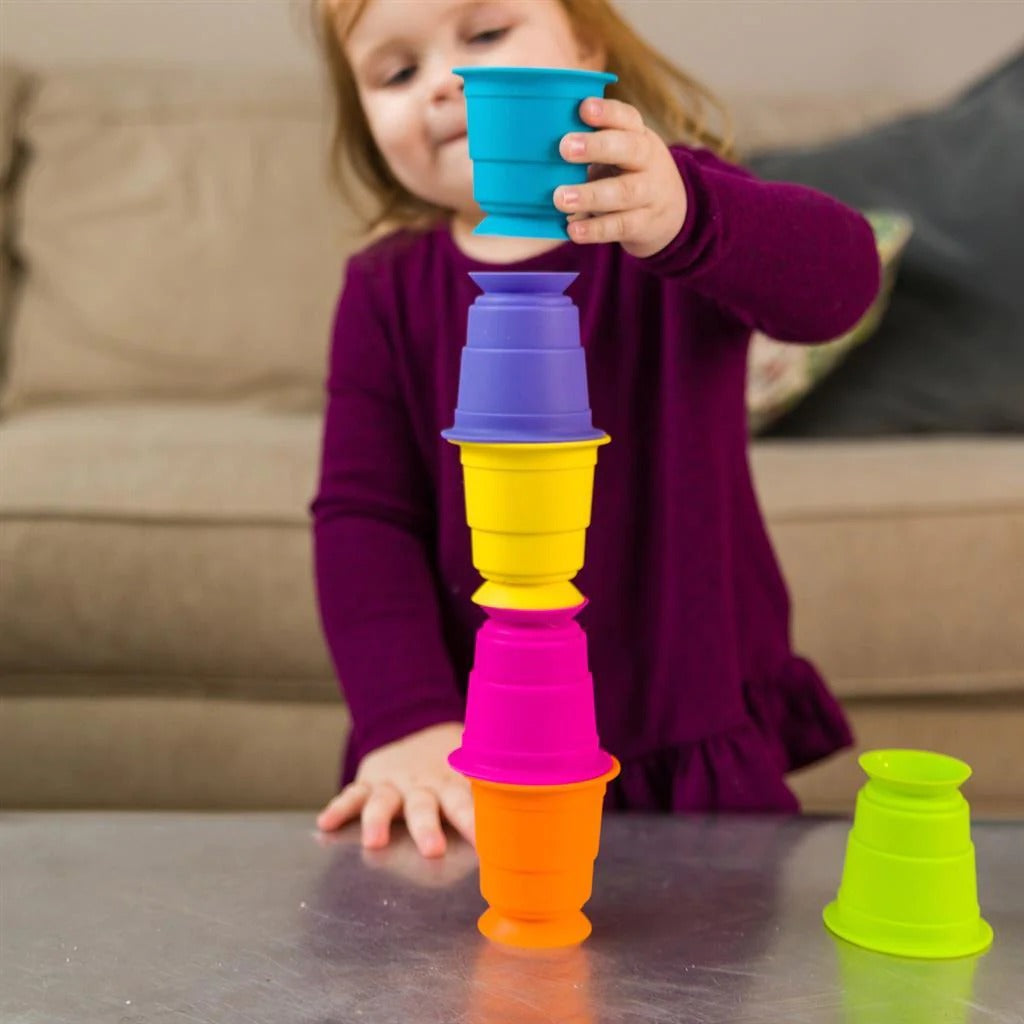 Fidtoy Gobelets empilables souples et colorés en caoutchouc, 6 pièces, jouet de bain pour bébé pour l'apprentissage précoce