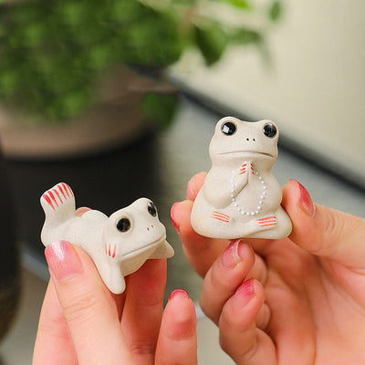 Buddha Stones Mini Small Praying Frog Ceramic Wealth Prosperity Home Tea Pet Figurine Decoration Decorations BS 5