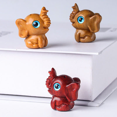 Foviel Sandalwood Small Leaf Red Sandalwood Green Sandalwood Lucky Mini Elephant Carved Protection Decoration