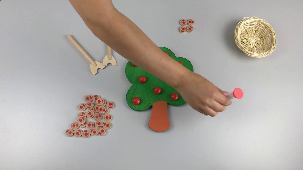 Plateau à chevilles Montessori « pommier » pour compter B