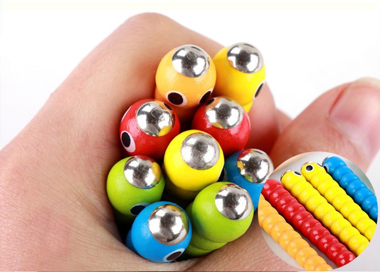 Fidtoy Wooden Insect Catcher Toy – Magnetic Fine Motor Game for Kids 3+